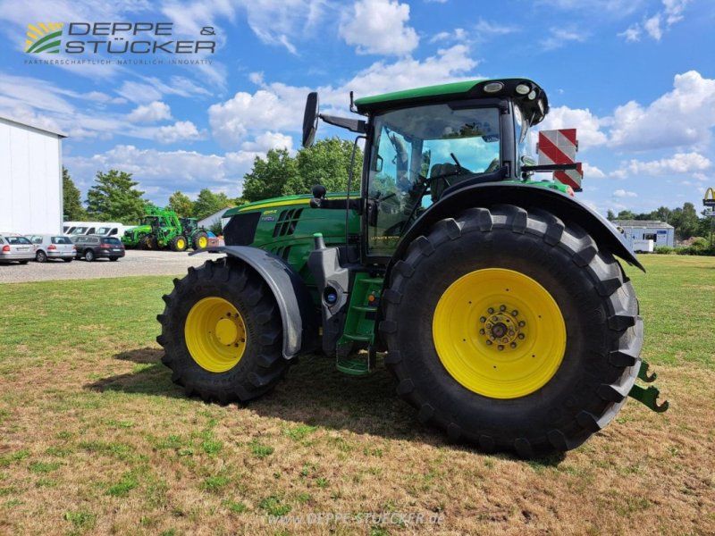 John Deere 6R 195