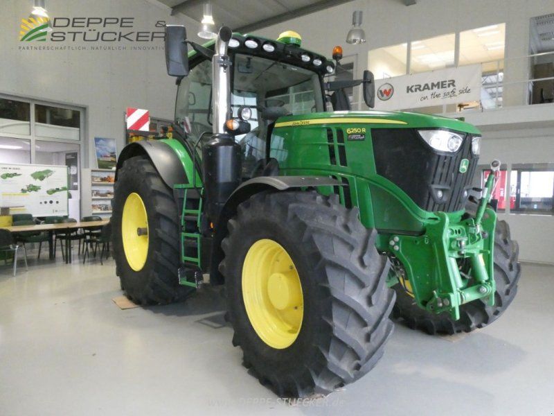 John Deere 6250R