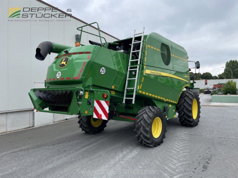John Deere W440