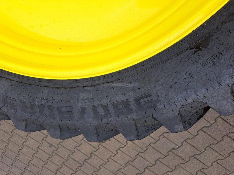 CEAT 380/85R34 + 380/90R50