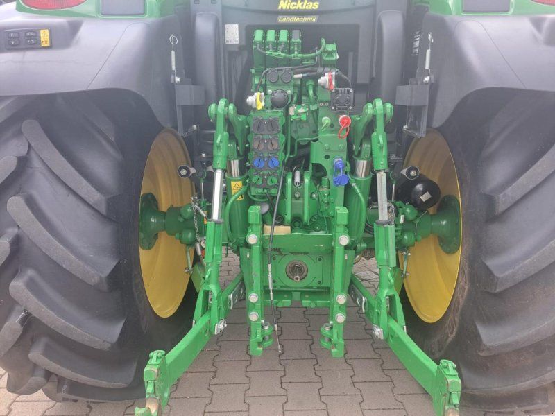 John Deere 6R 150