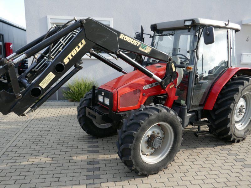 Massey Ferguson 4345 Allr. Mit Klima und Stoll Ind-Lader. Technisch und optisch
