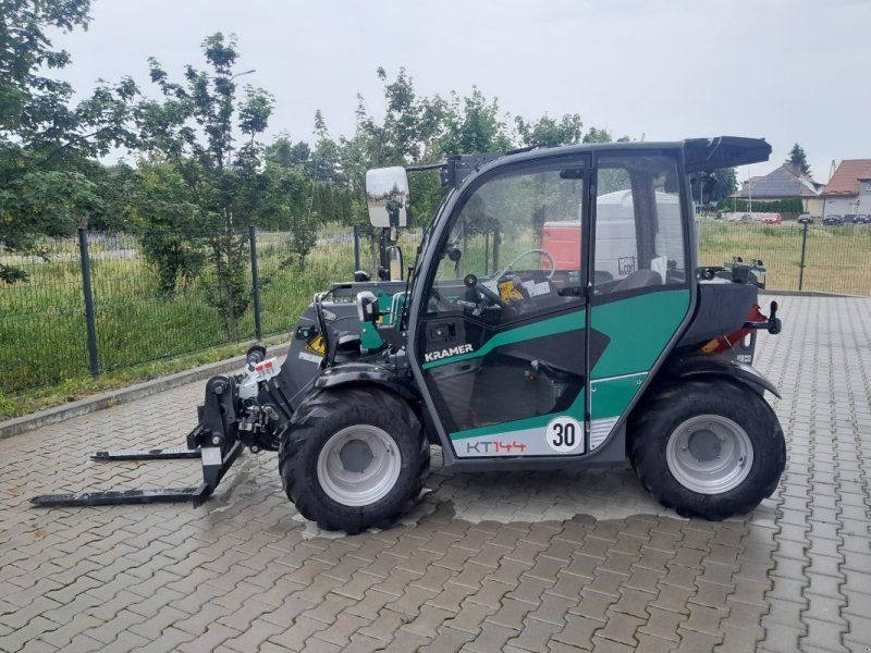Kramer KT 144
