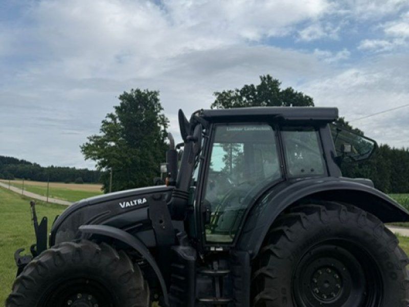 Valtra N142