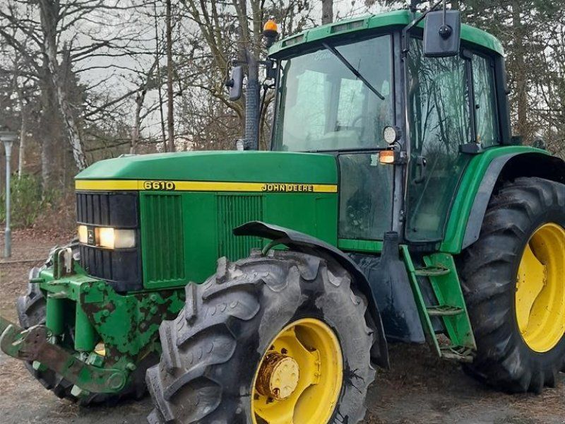John Deere 6610 m/Frontlift