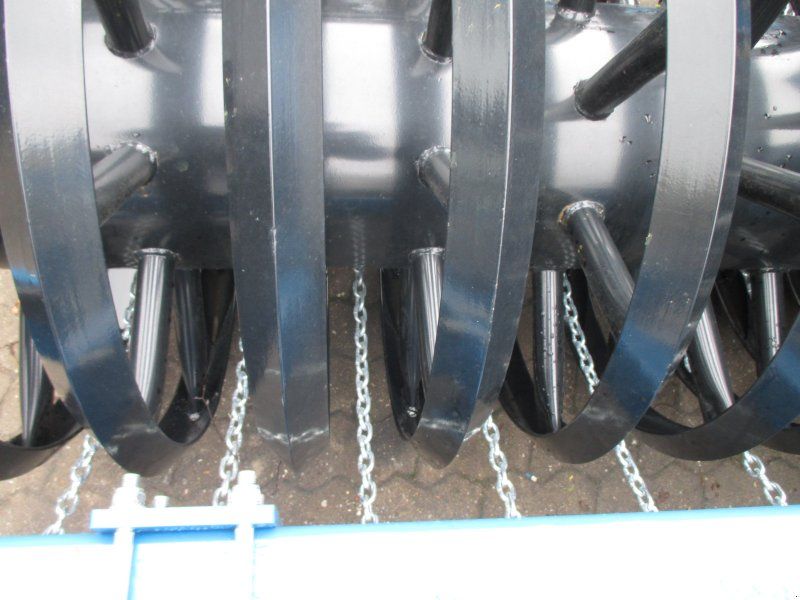 Agripol Frontpacker Tuzo 300 mit Messerzinken