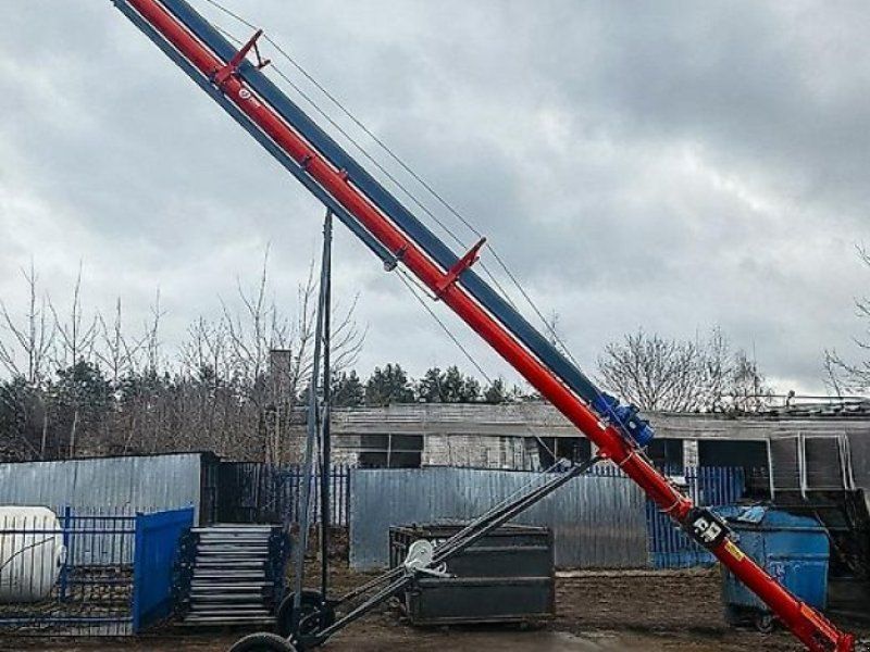 POM Augustów T 447/1 Überladeschnecke 8m fahrbar