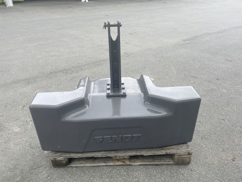 Fendt GEWICHT 1800KG