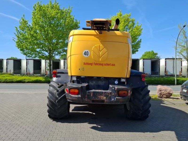 New Holland FR 9060
