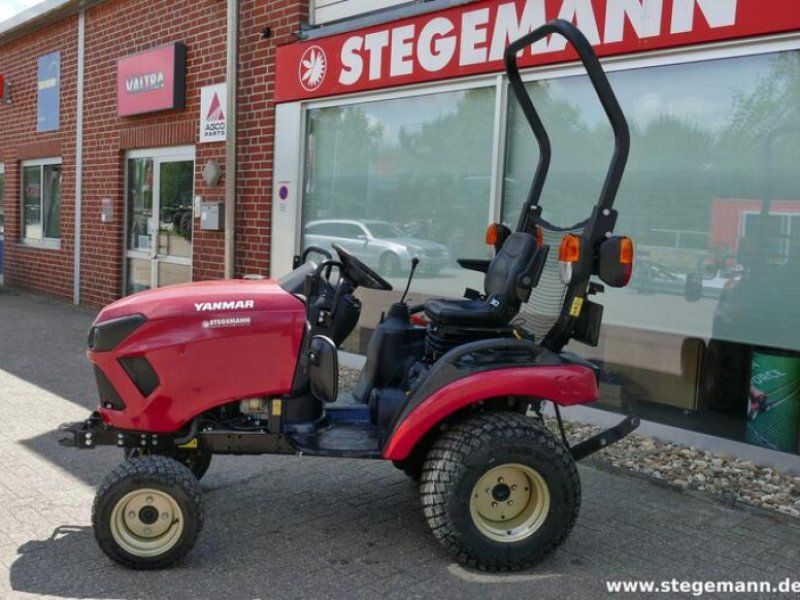 Yanmar SA 221 B