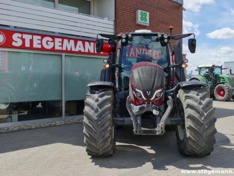 Valtra N155