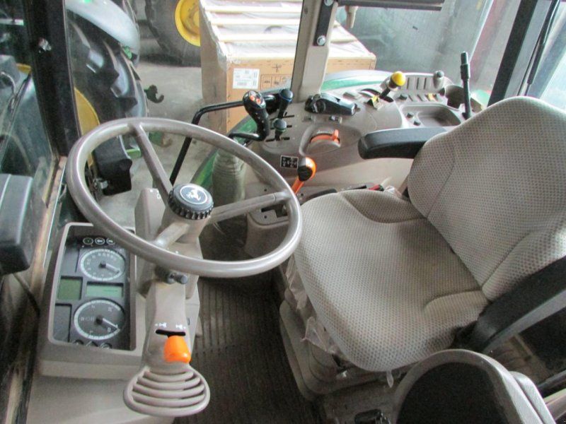 John Deere 6095MC  AQ+40
