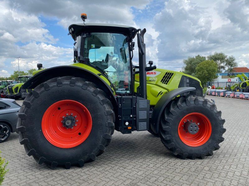 Claas Axion 870 CMatic Stage V Cebis