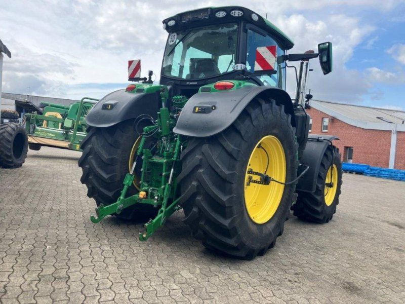 John Deere 6250R
