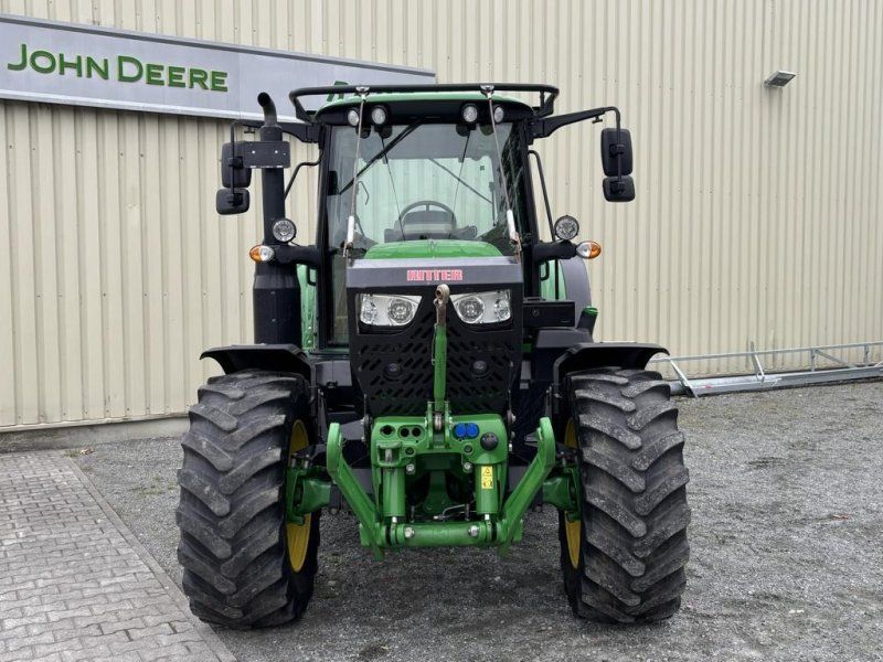 John Deere 6120M