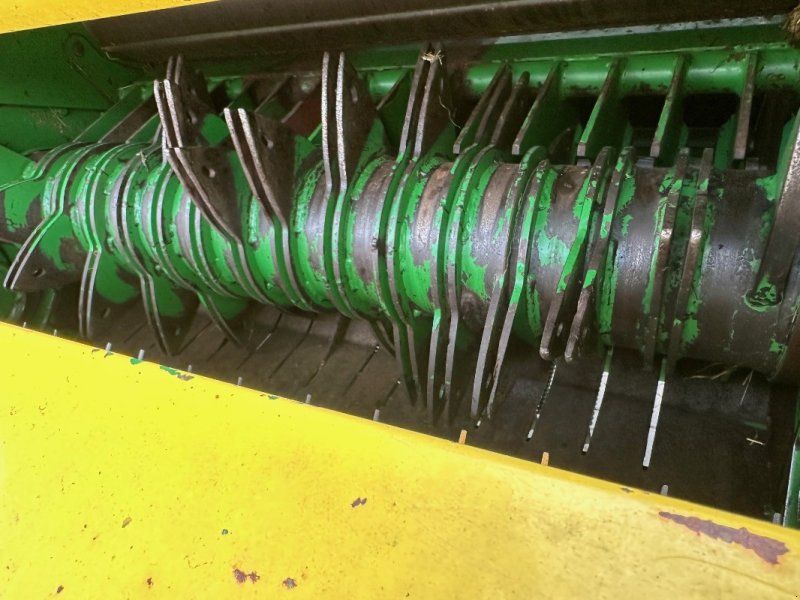 John Deere 575