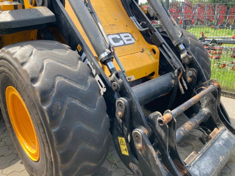 JCB 427 HT