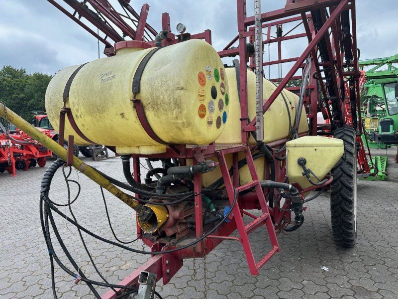 Hardi TZY 2400   Müller Spraydos