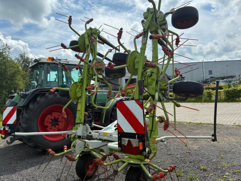 Claas Volto 900