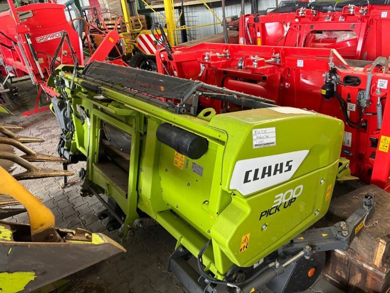 Claas PICK UP 300 Profi Contour