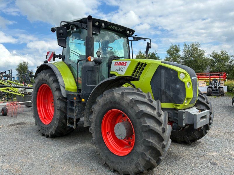 Claas ARION 650