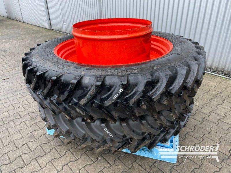 ZWILLINGSRÄDER 380/90 R46