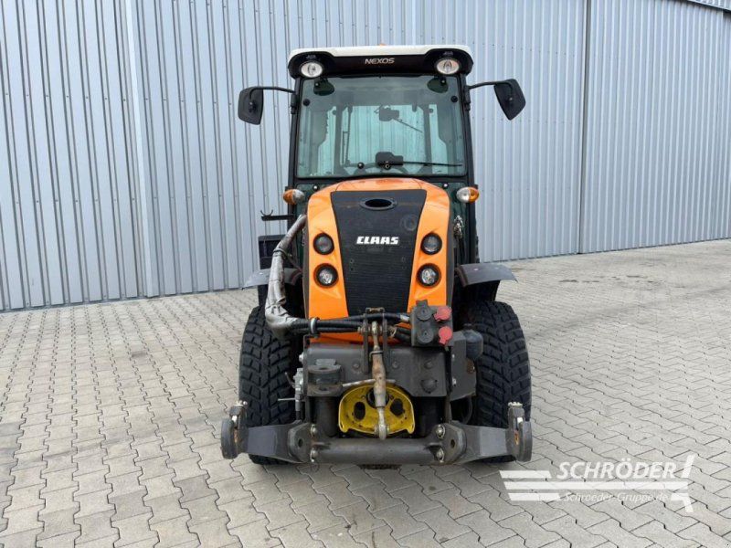 Claas NEXOS 230 VL