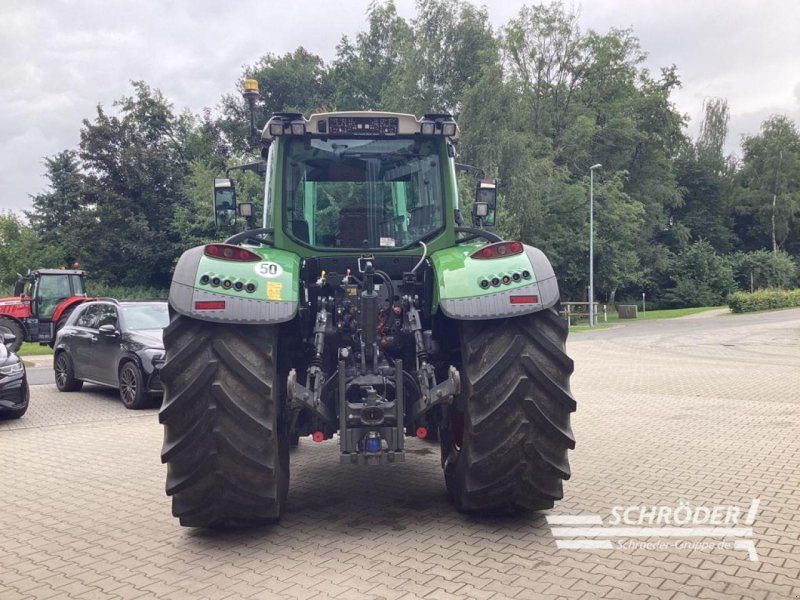 Fendt 724 VARIO S4 PROFI PLUS
