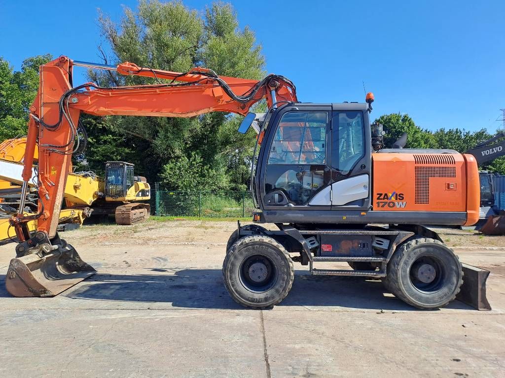Hitachi ZX 170 W-5 B