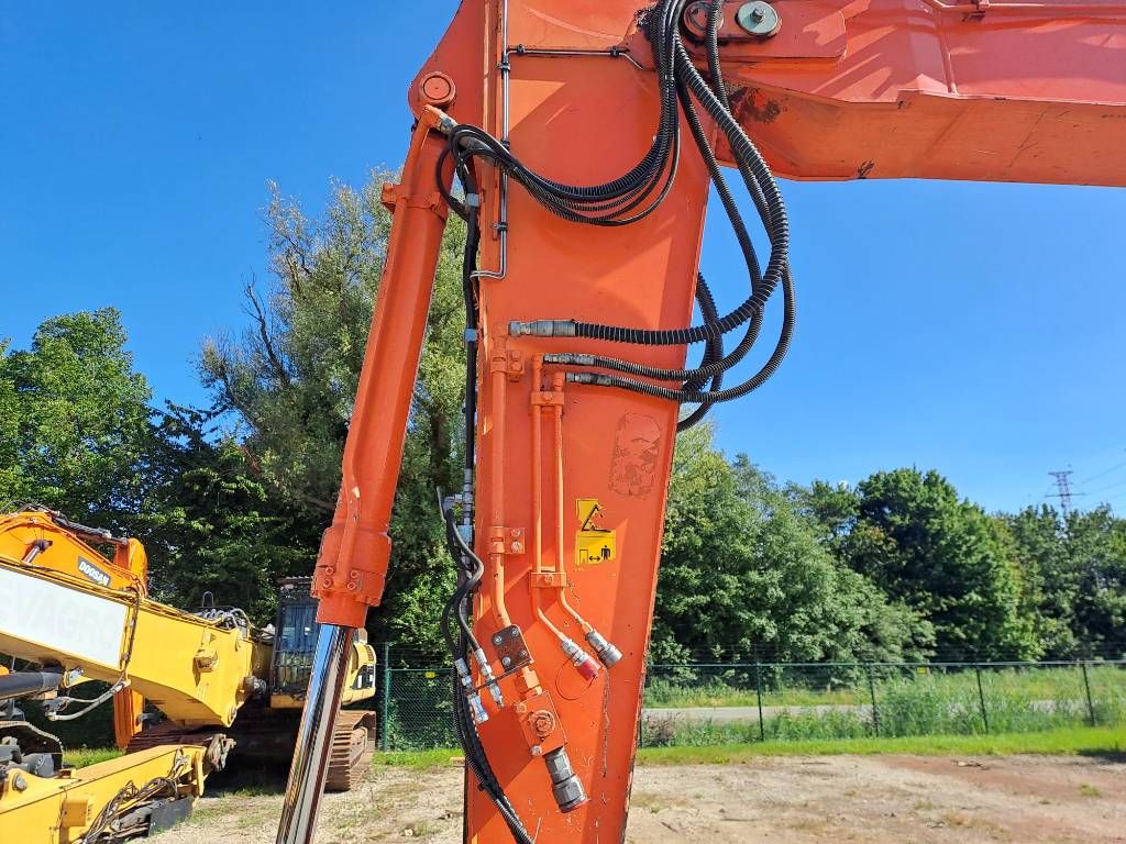 Hitachi ZX 170 W-5 B
