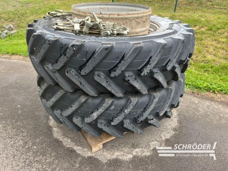 Alliance ZWILLINGSRÄDER 520/85 R42 + VERSCHLÜSSE