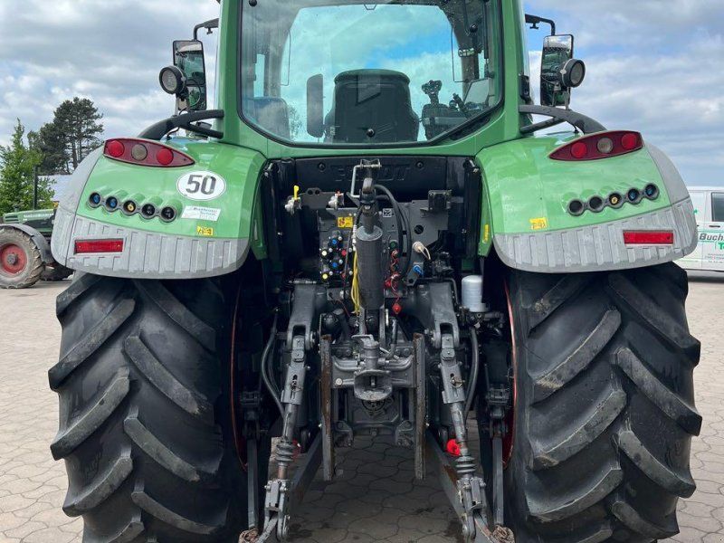 Fendt 718 Vario SCR
