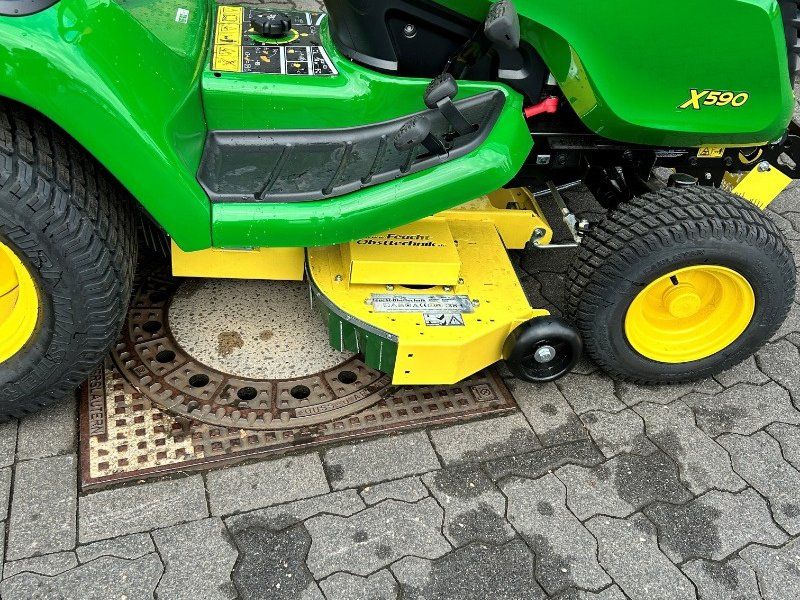 John Deere X590 Feucht