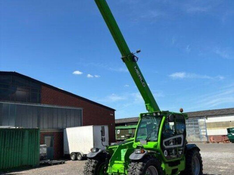 Merlo TF42.7-CS-145-CVTRONIC