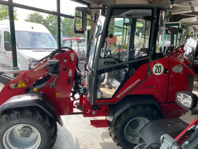 Weidemann 1390