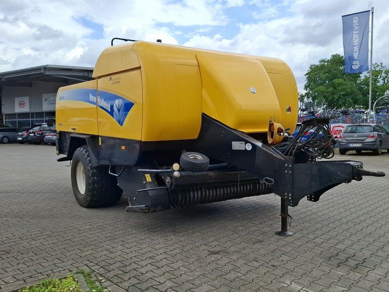 New Holland BB 9070 / BB9070