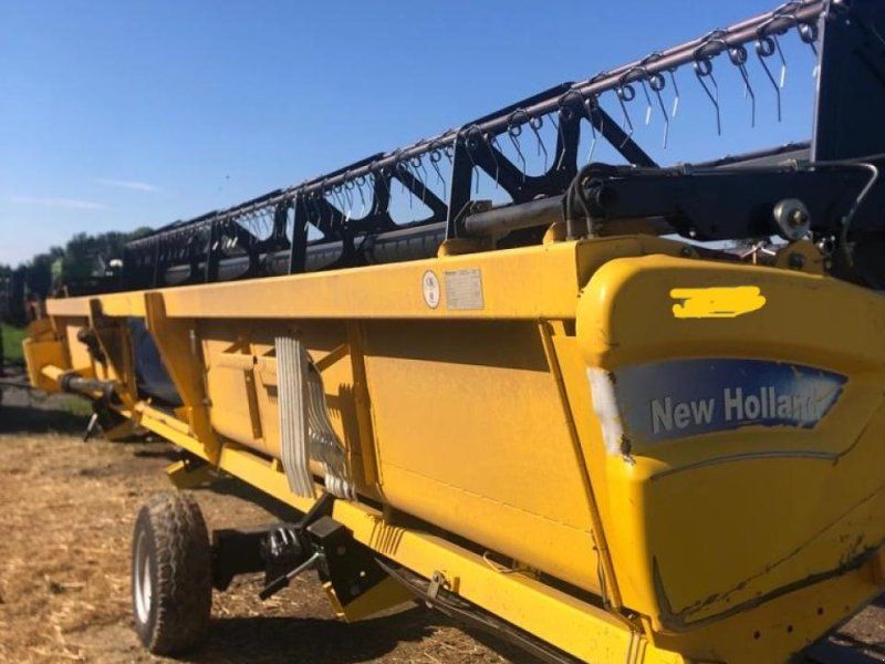 New Holland CR9080