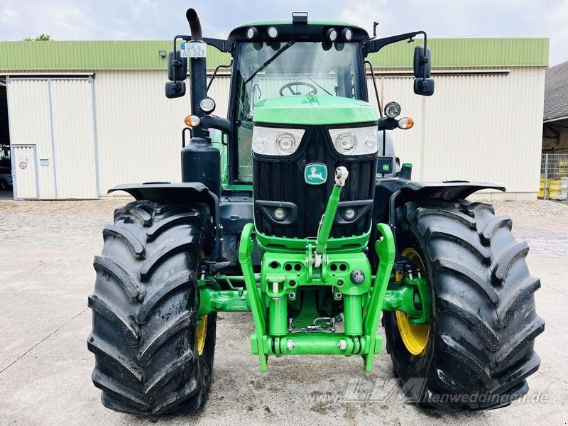 John Deere 6195M