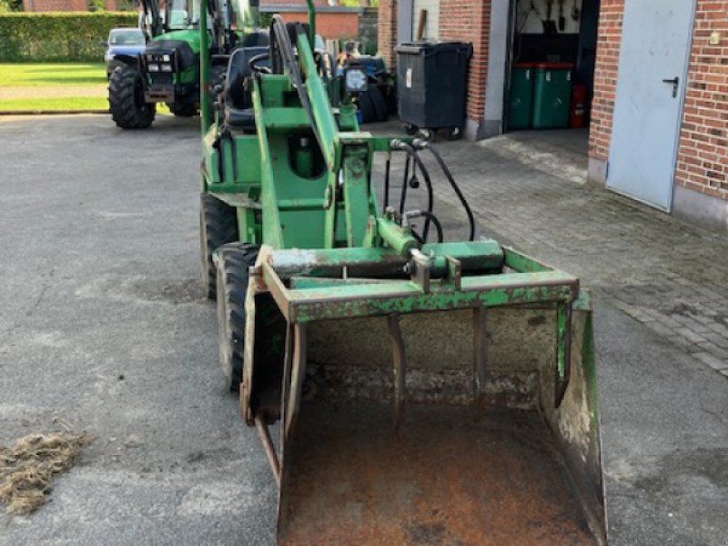 Striegel Uni Hoflader 110 DY