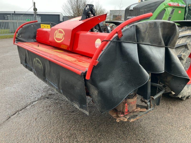 Vicon 332 F tra