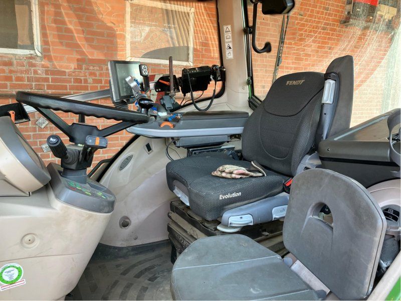 Fendt 933 Vario S4 ProfiPlus