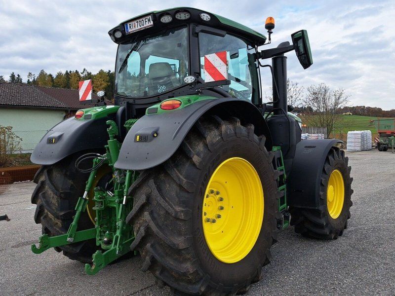 John Deere 6 R 230