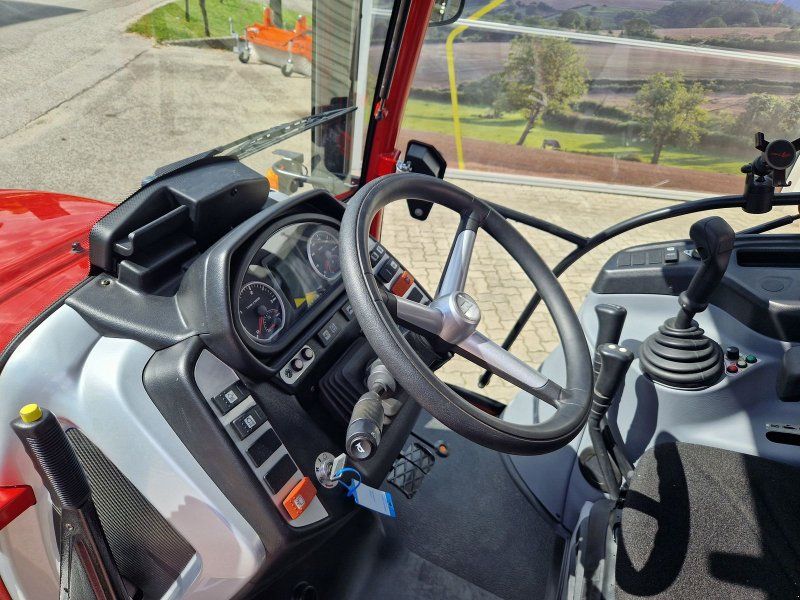 Lindner Lintrac 75 LS