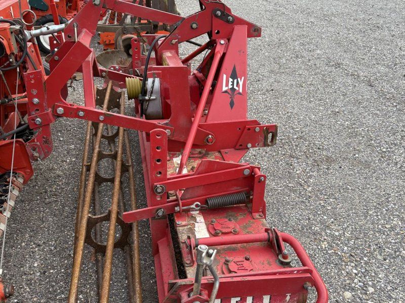Reform Semo 100 mit Lely Terra 300-22