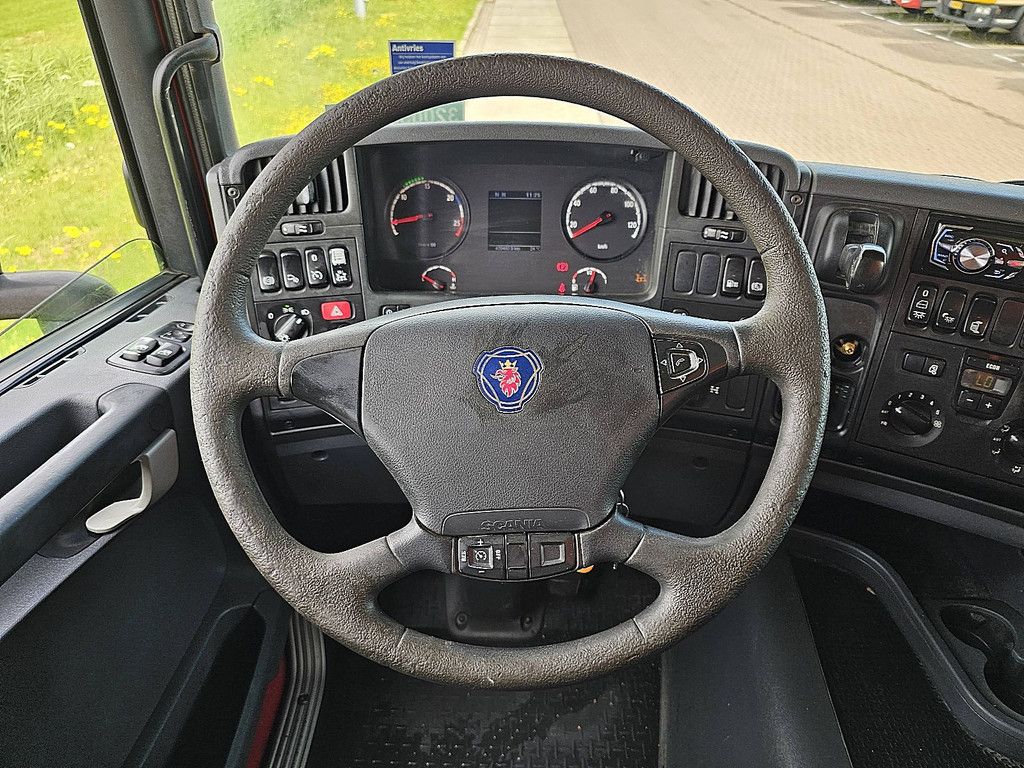 SCANIA G400