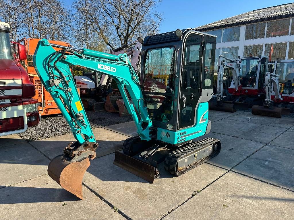 Kobelco SK 17 SR-3 1870 uur