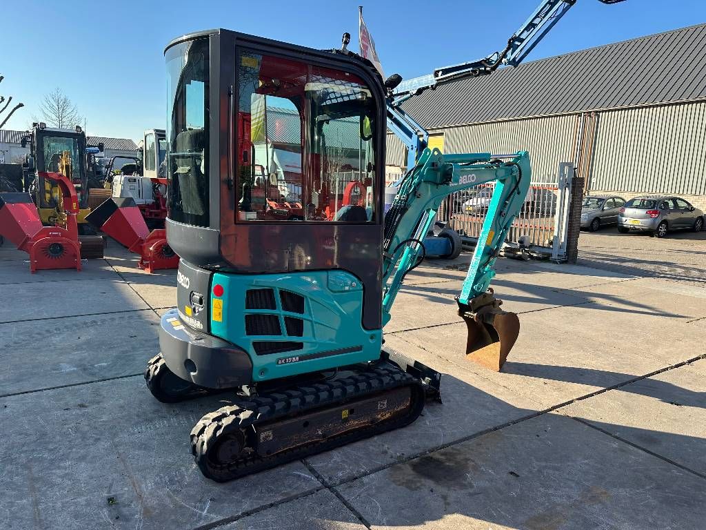 Kobelco SK 17 SR-3 1870 uur