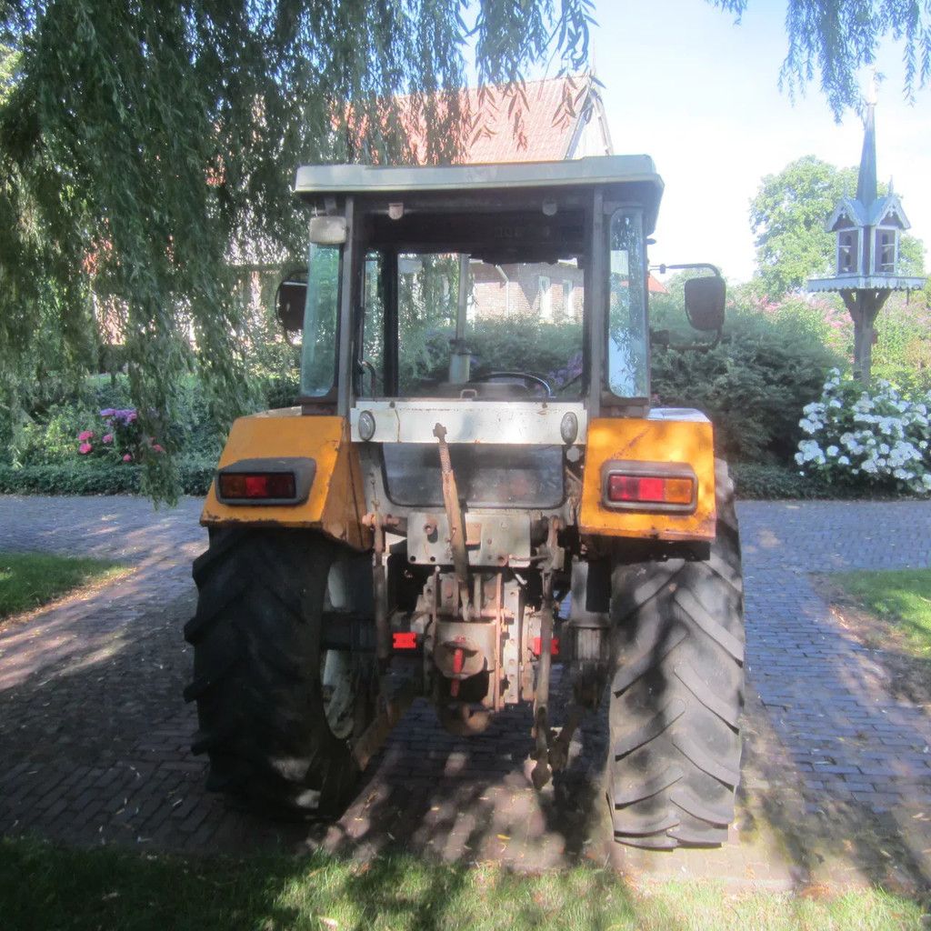 Renault Tractor- trekker Renault 651 S.
