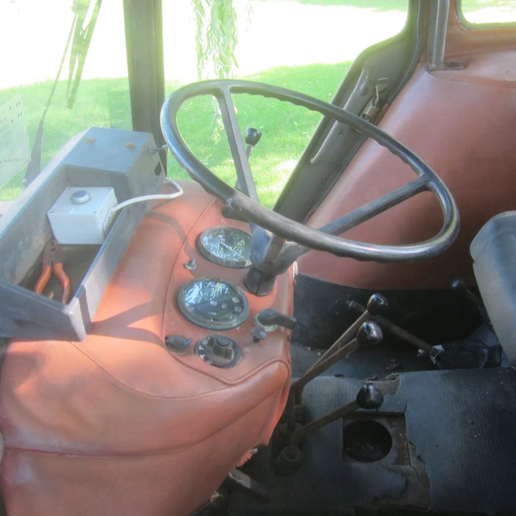 Renault Tractor- trekker Renault 651 S.