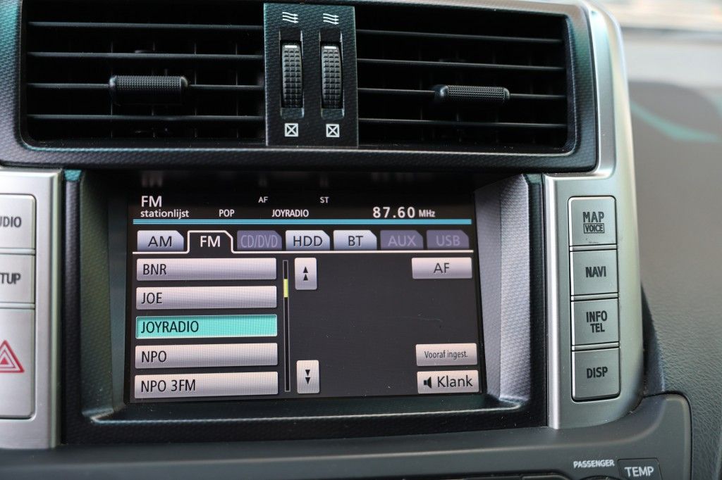 Toyota Landcruiser 150 3.0 D-4D 5DRS VX A/T VAN